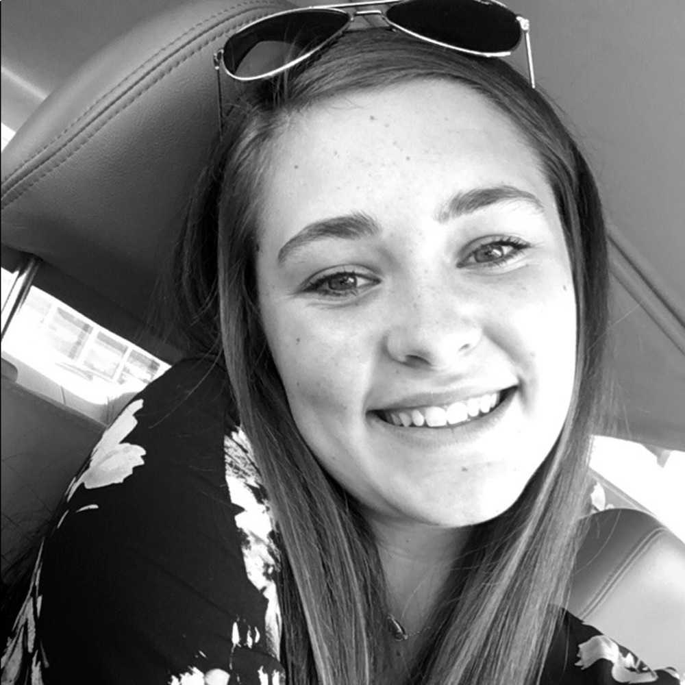 Meet your Posher, Hannah